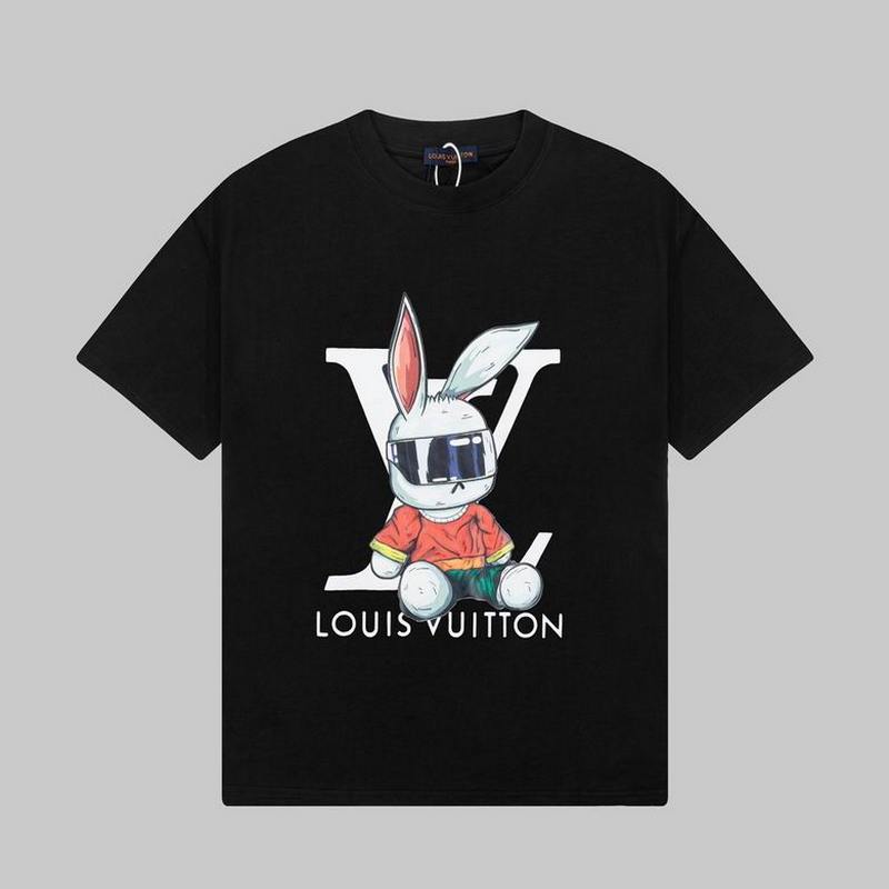 Louis Vuitton Men's T-shirts 112